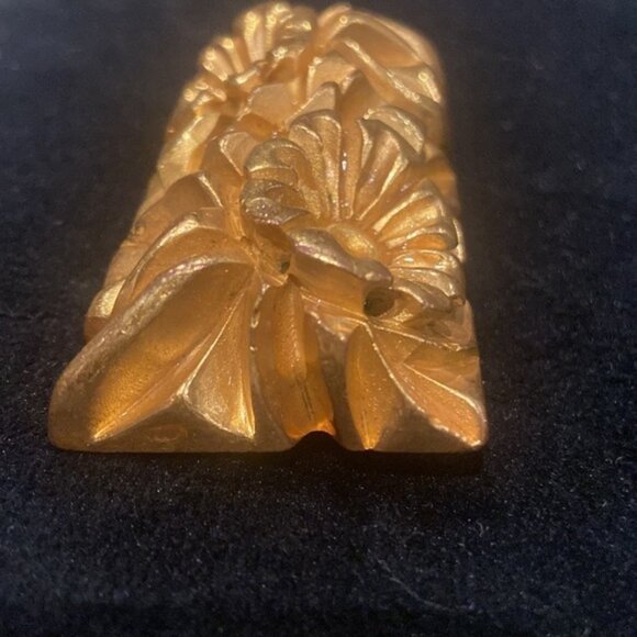 Vintage Bakelite Floral Bar Brooch - Picture 4 of 10